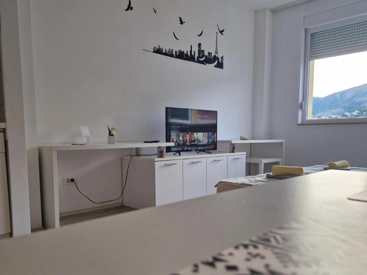 Candy Apartments 莫斯塔尔 外观 照片