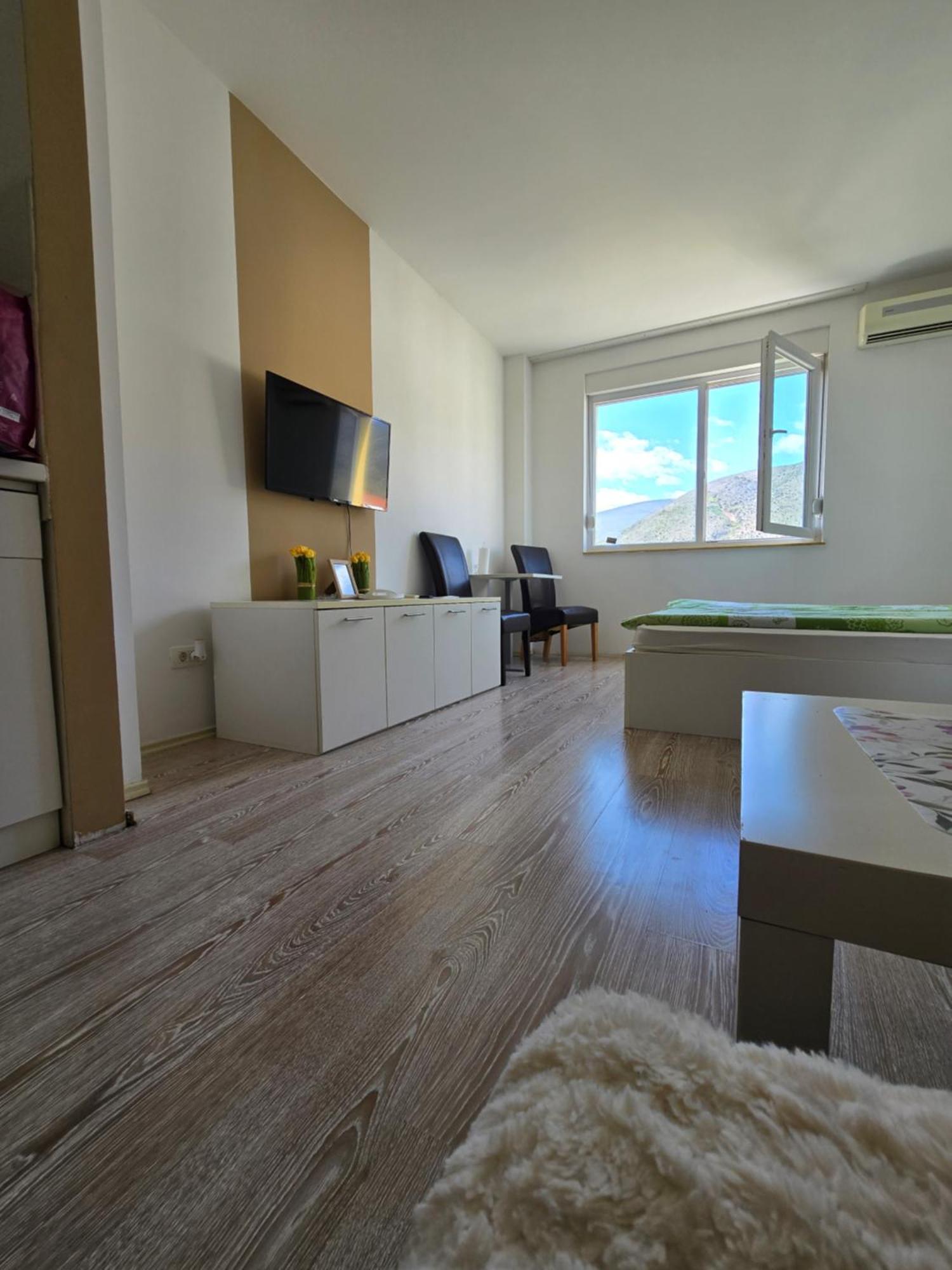 Candy Apartments 莫斯塔尔 外观 照片